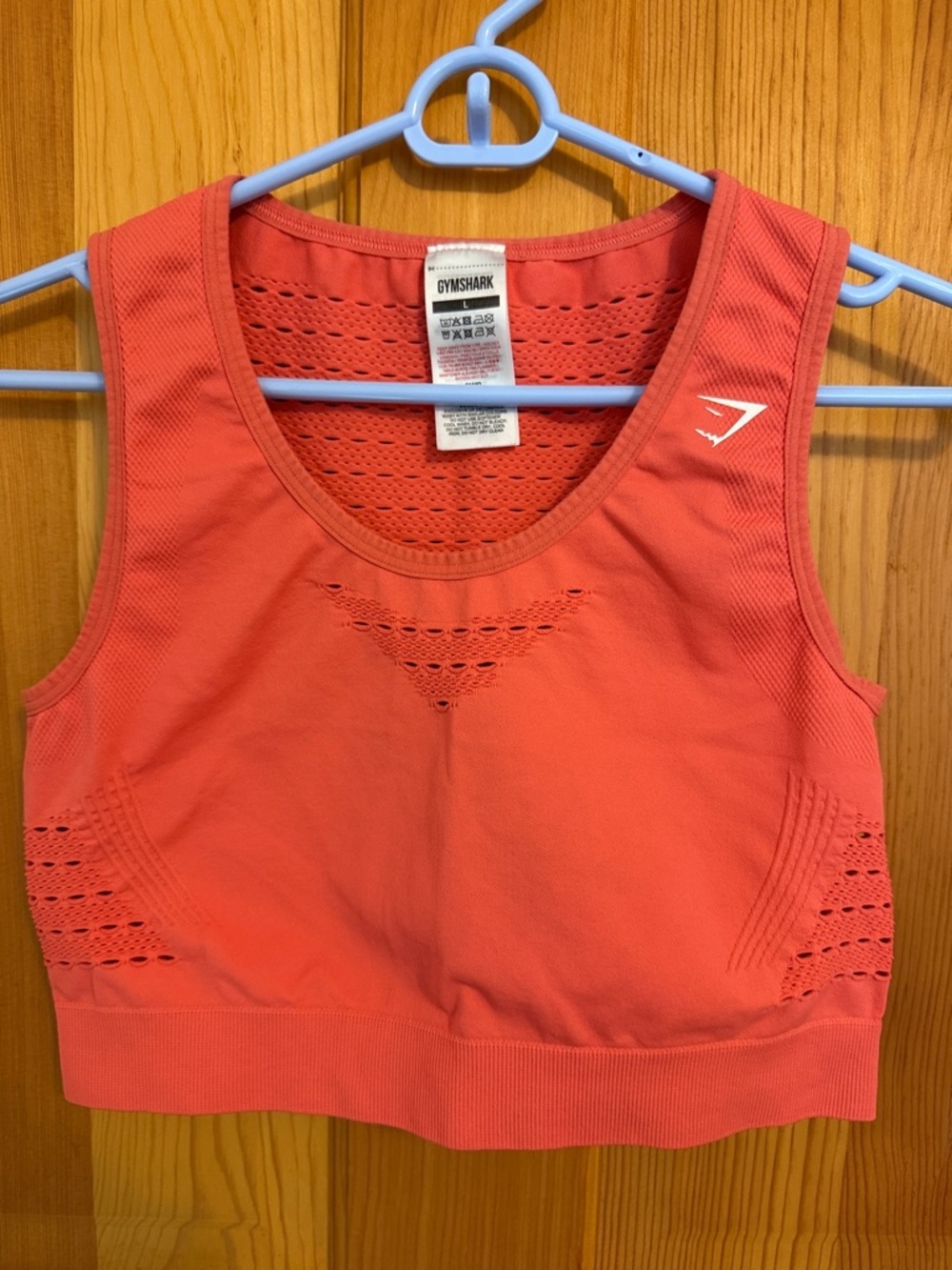 NWOT- Gymshark Coral Seamless Laser-Cut Sports Bra - Picture 3 of 8